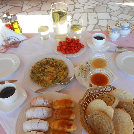 Susovic Couette-café Lastovo